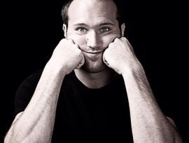 Chris Haggard headshot
