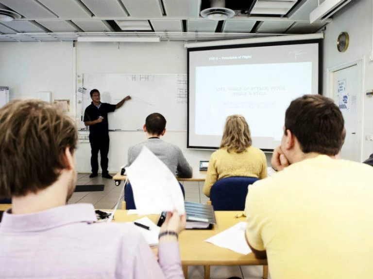 Harnessing the Power of Visual Storytelling in Presentations