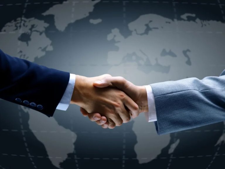 Overcoming Common Challenges Faced by First-time Franchisees